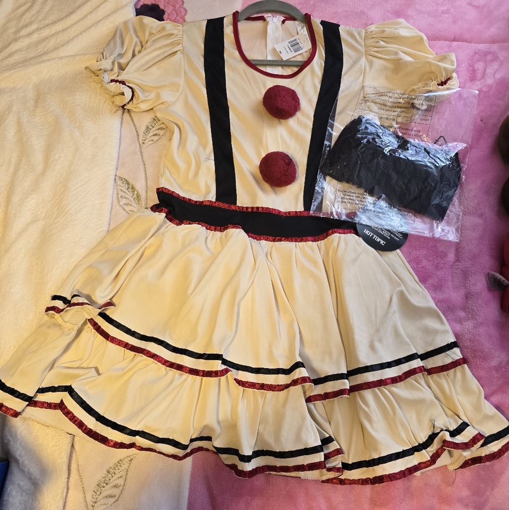 Clown costume